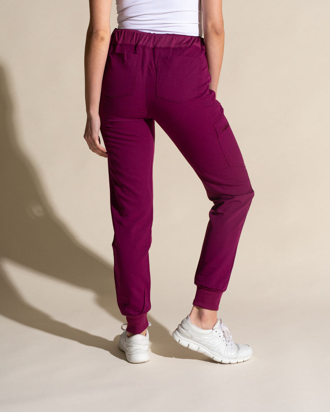Pantalón Jogger burdeo mujer