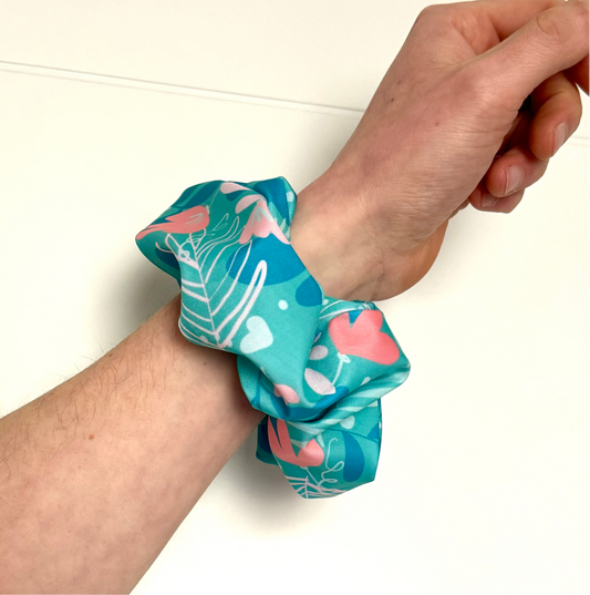Scrunchie floral turqueza