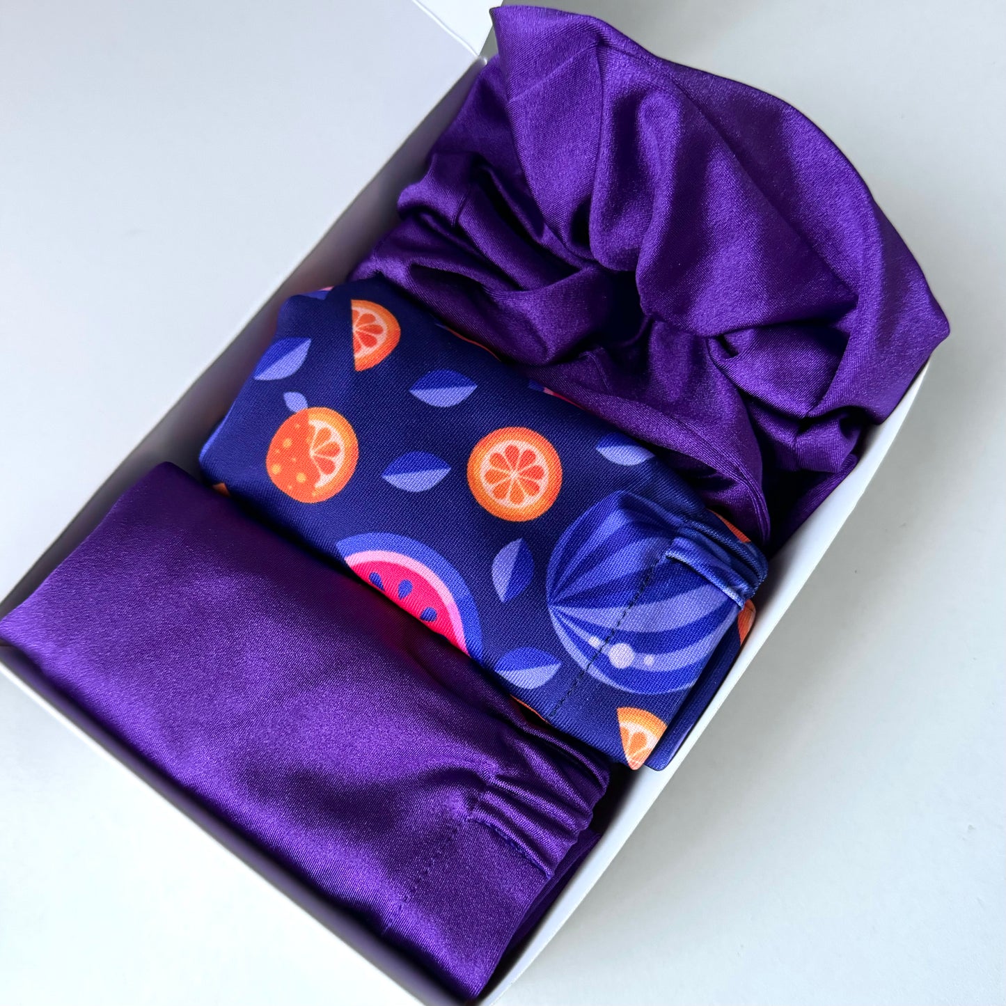 Set 2 Cofias + 1 scrunchie💜