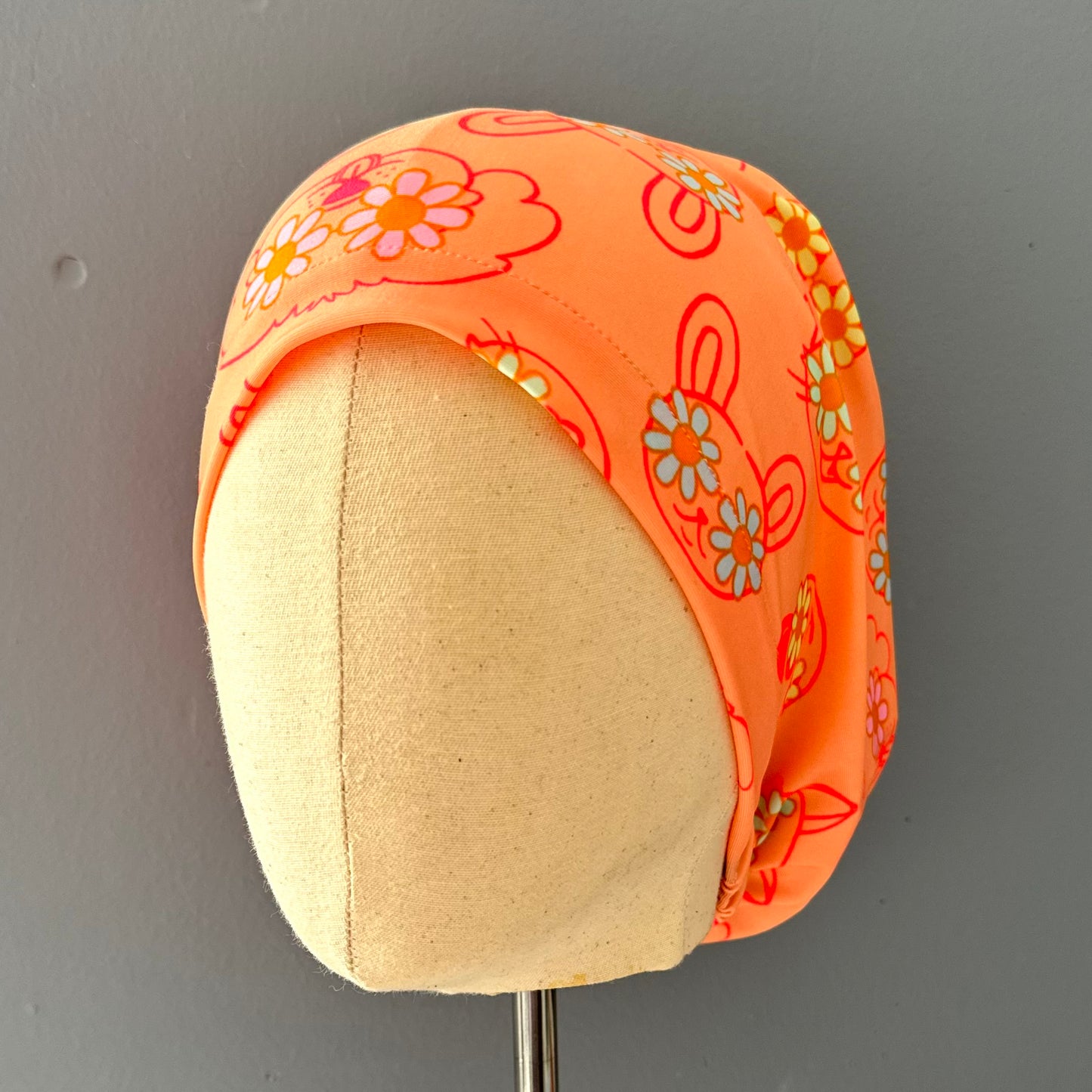 Cofia gatitos y flores