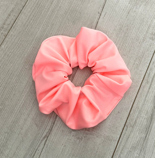 Scrunchie rosado claro