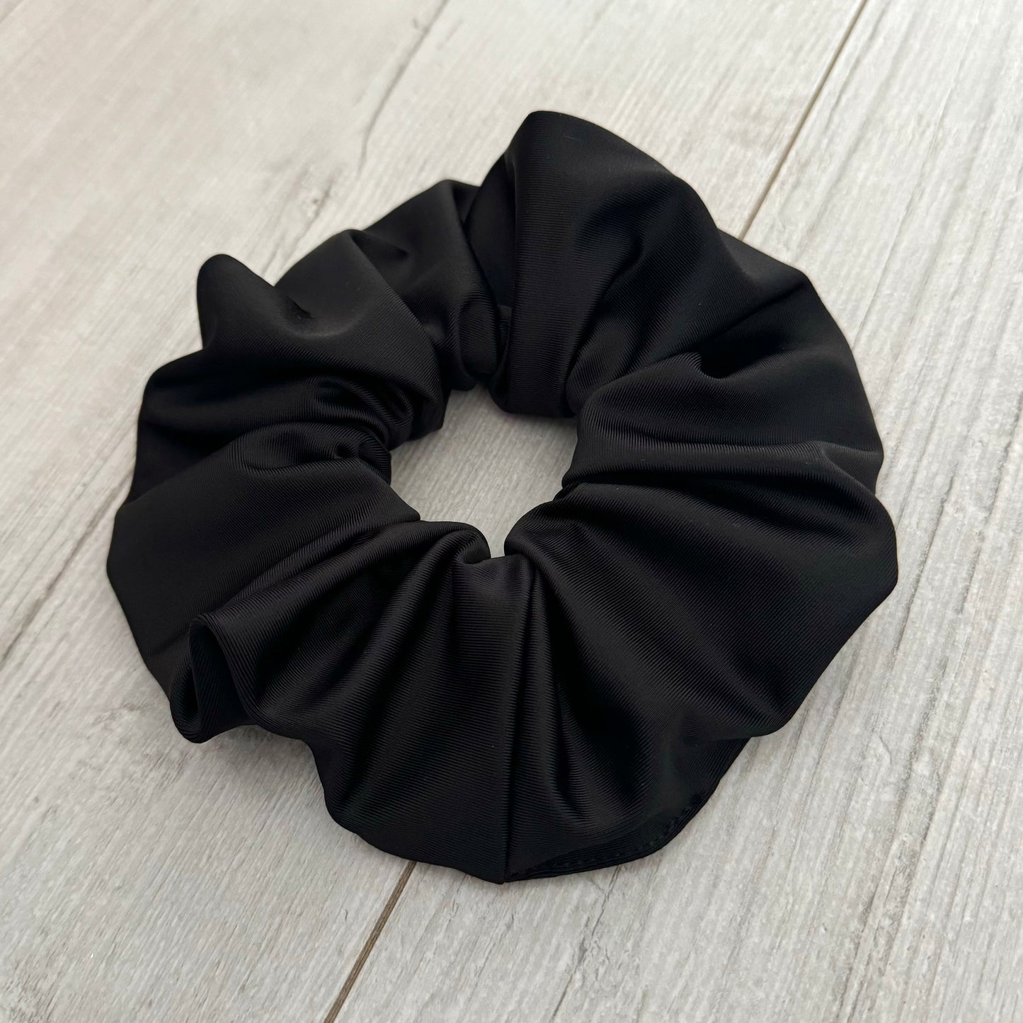 Scrunchie negro🖤
