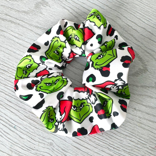 Scrunchie navideño Grinch 🎄✨